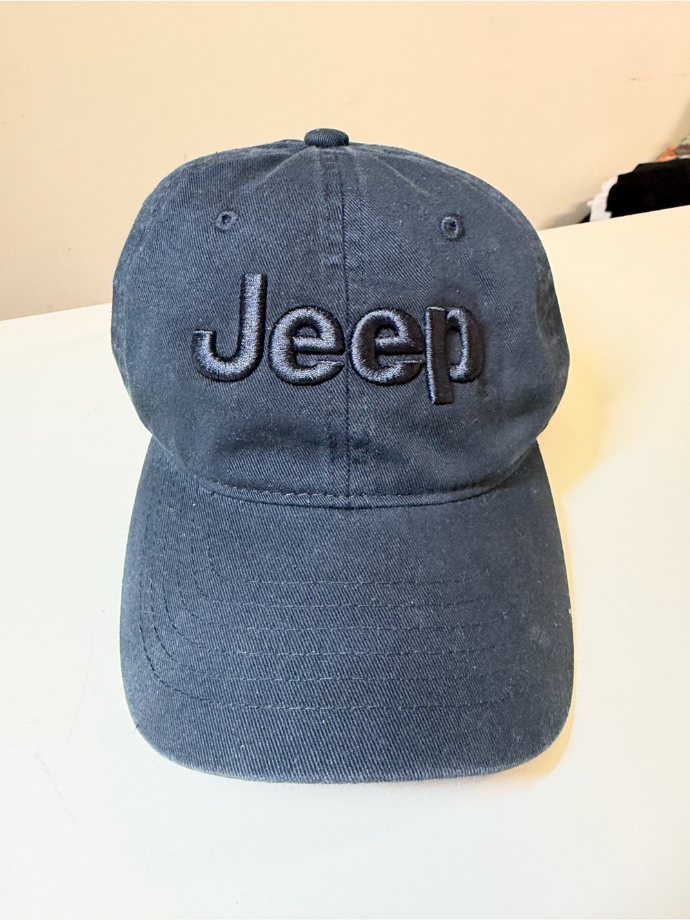 Jeep Men's Black Embroidered Logo Hat